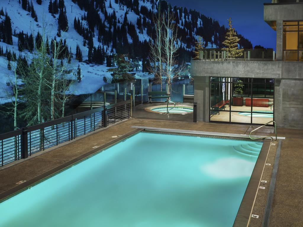 Alta'S Rustler Lodge Exterior foto